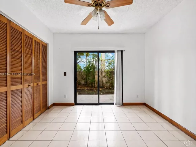 Продажа дома по адресу 19990 SW 134th Ct - фото 7569143