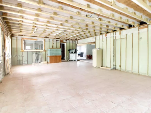 Продажа дома по адресу 8285 SW 104th St - фото 7569163