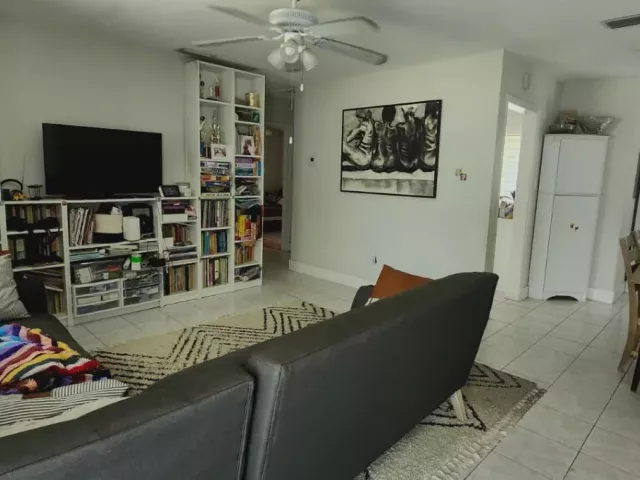 Продажа дома по адресу 2530 NW 152nd St - фото 9297490