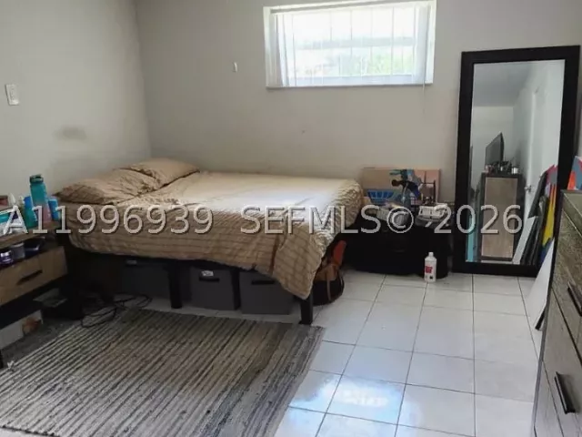 Продажа дома по адресу 2530 NW 152nd St - фото 9297493