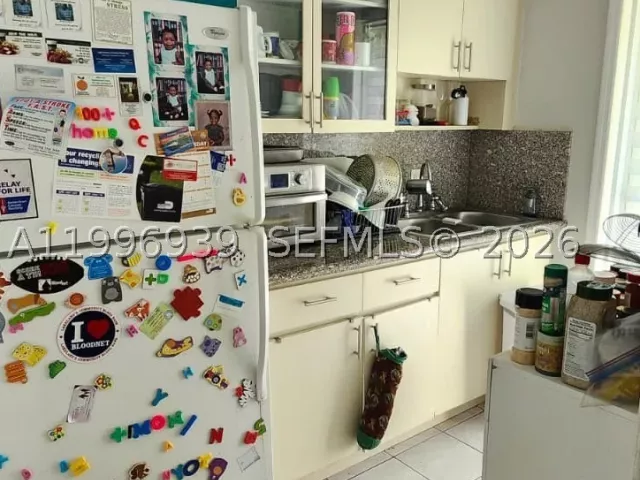 Продажа дома по адресу 2530 NW 152nd St - фото 9297480