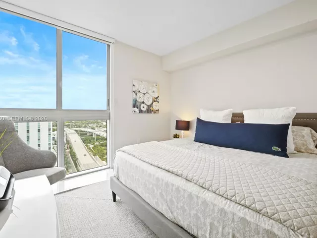 Продажа квартиры #5-2102 - фото 7575047