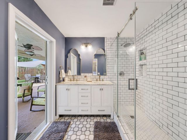 Продажа дома по адресу 513 Curlew Road - фото 8059724
