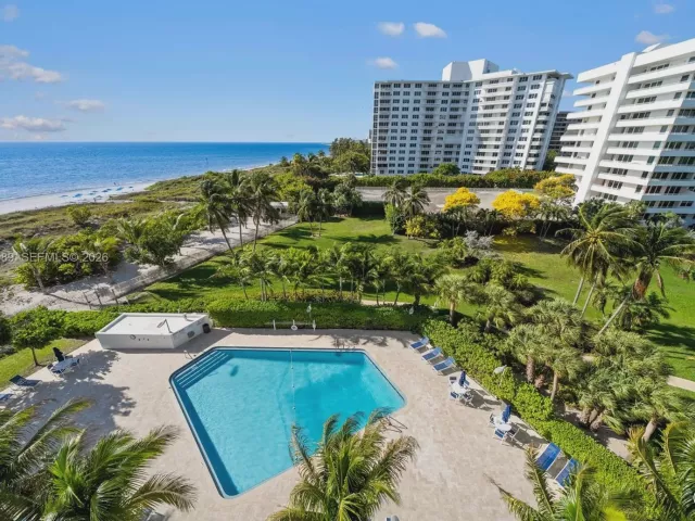 Продажа квартиры #703 - фото 7577376