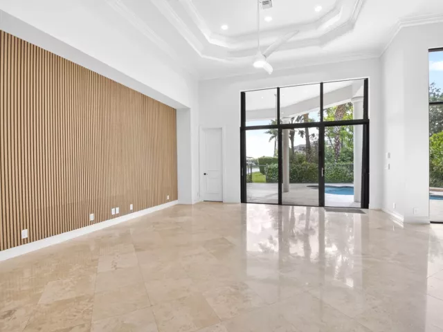 Продажа дома по адресу 17921 Villa Club Way - фото 9034666