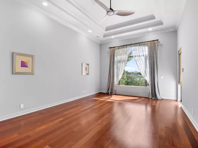 Продажа дома по адресу 17921 Villa Club Way - фото 9034676