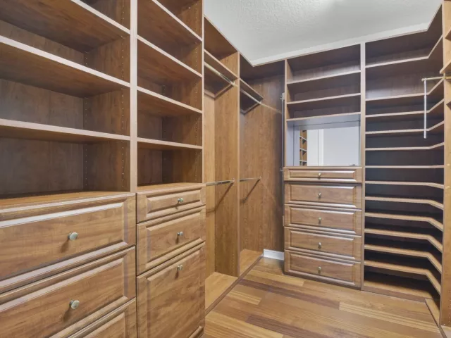 Продажа дома по адресу 17921 Villa Club Way - фото 9034678