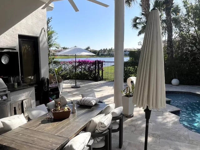 Продажа дома по адресу 17921 Villa Club Way - фото 9034649