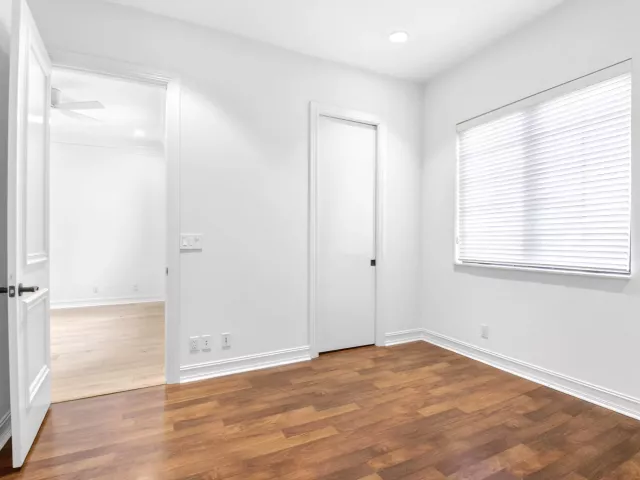 Продажа дома по адресу 17921 Villa Club Way - фото 9034692