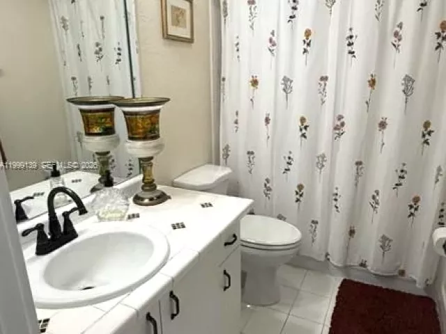 Продажа дома по адресу 6931 SW 159th Pl - фото 7582691