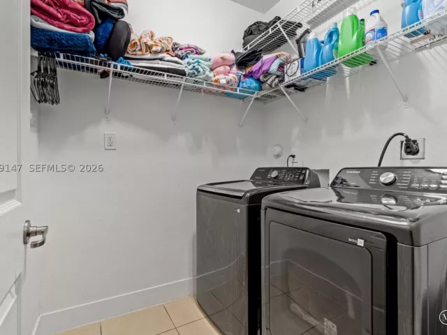 Продажа дома по адресу 149 SE 36th Pl - фото 9266151