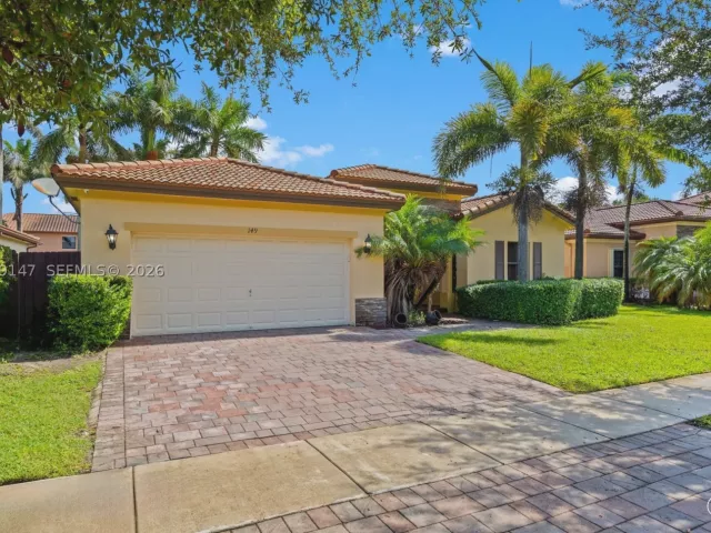 Продажа дома по адресу 149 SE 36th Pl - фото 9266126