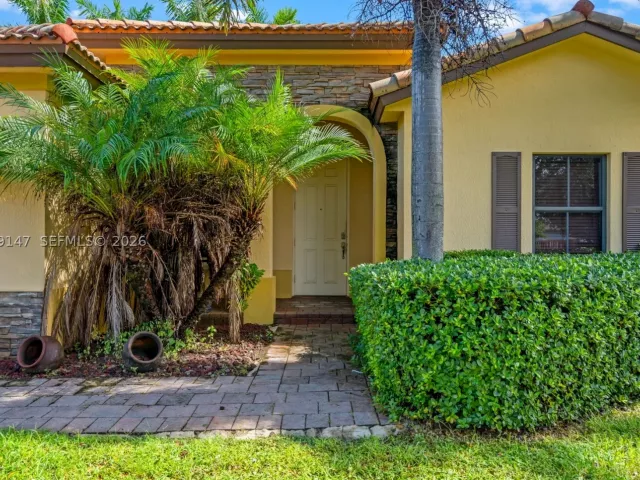 Продажа дома по адресу 149 SE 36th Pl - фото 9266127