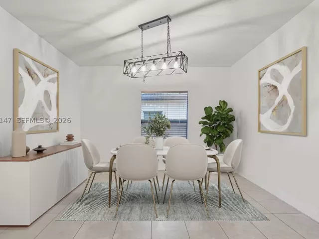 Продажа дома по адресу 149 SE 36th Pl - фото 9266130