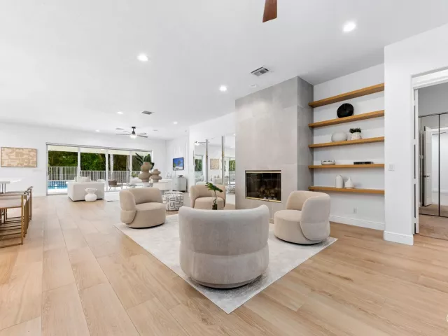Продажа дома по адресу 8717 Estate Drive - фото 9352207
