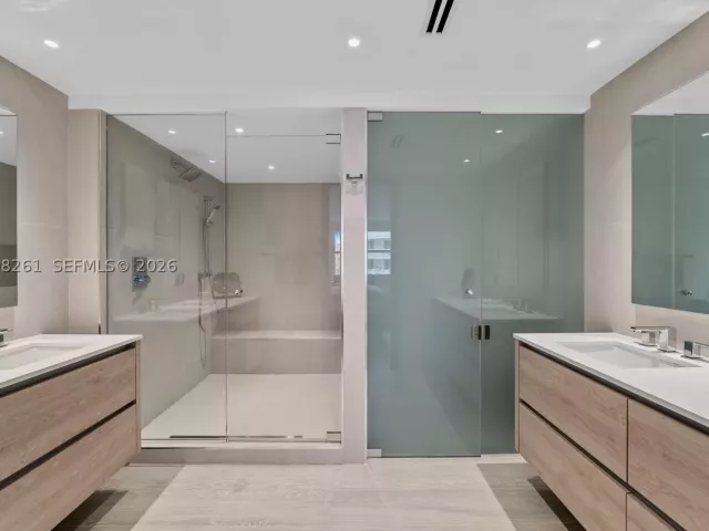 Квартира в аренду номер1001 - фото 9098027