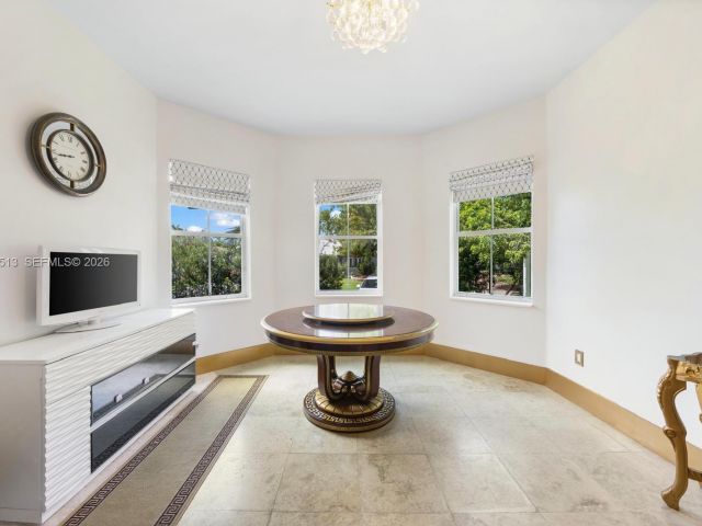 Продажа дома по адресу 1250 Wiley St - фото 7580732