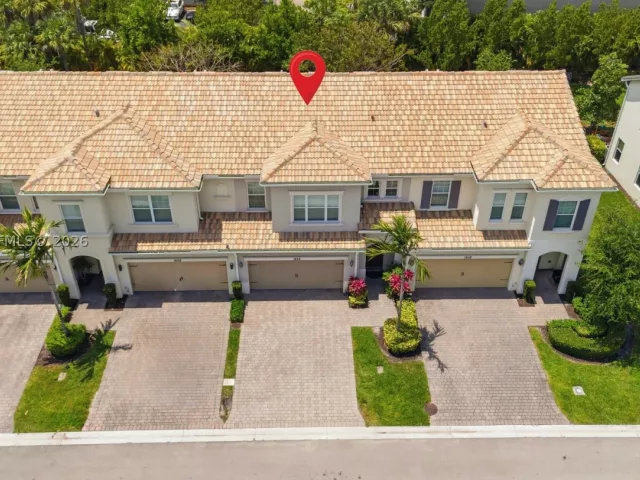 Продажа дома по адресу 1628 Myrtle Oak Ter - фото 9292283