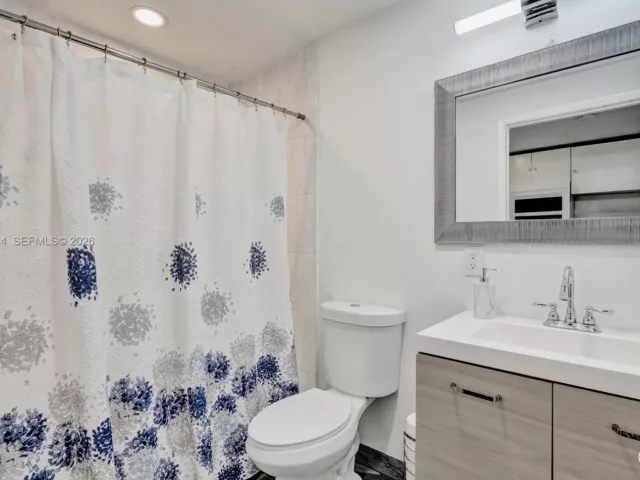 Продажа дома по адресу 15463 SW 57th St - фото 7582715