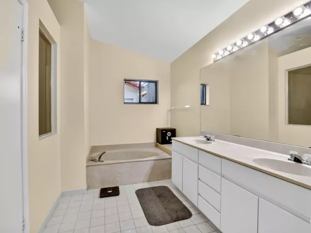 Продажа дома по адресу 20803 Cabrillo Way - фото 8026688