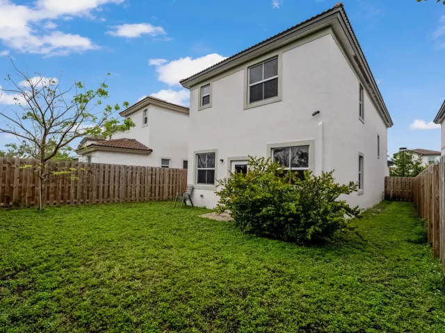 Продажа дома по адресу 2409 NW 131st Circle - фото 8930032