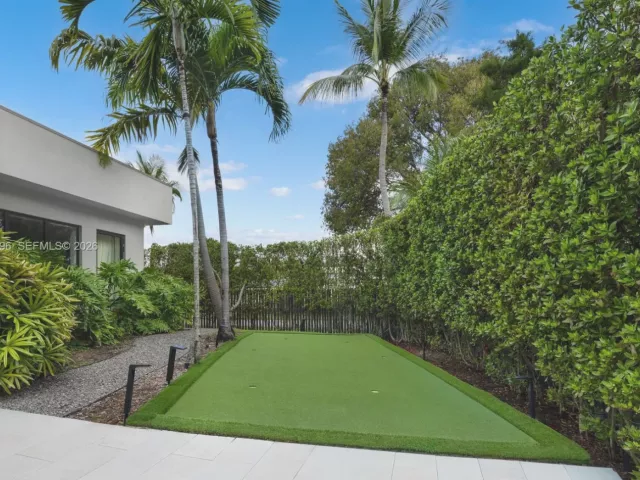 Продажа дома по адресу 70 Samana Dr - фото 7585661