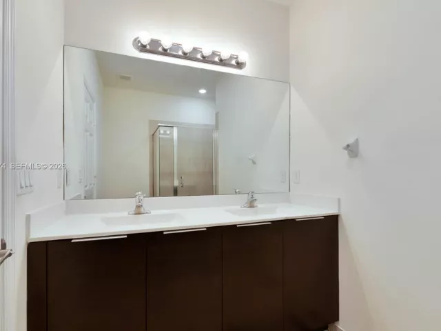 Продажа дома по адресу 15070 SW 119th Ln - фото 7585877