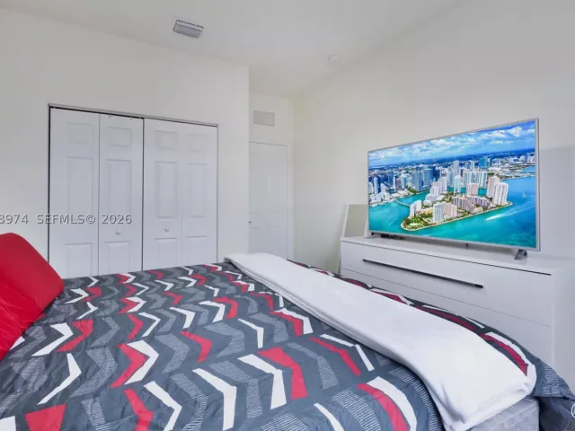 Продажа дома по адресу 15070 SW 119th Ln - фото 9339055