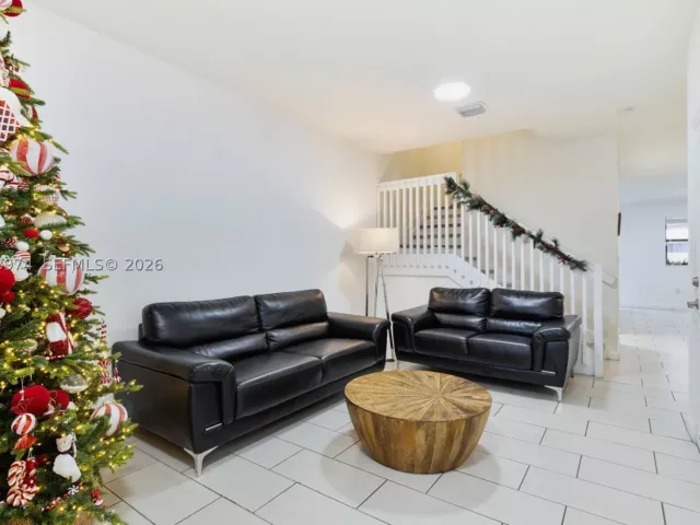 Продажа дома по адресу 15070 SW 119th Ln - фото 9339034