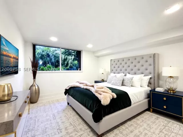 Продажа дома по адресу 20329 W Country Club Dr TH10 - фото 8901287
