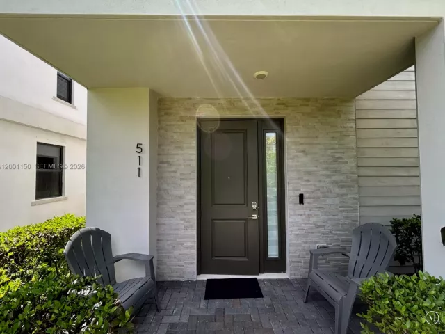 Дом в аренду по адресу 511 NW 17th St 511 - фото 7586655