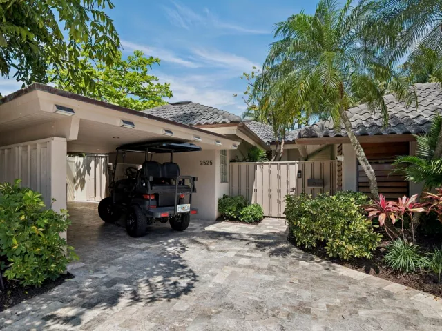 Продажа дома по адресу 2525 Barcelona Drive - фото 8865455