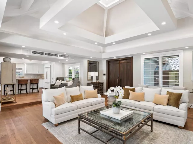 Продажа дома по адресу 2525 Barcelona Drive - фото 8865461