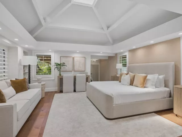 Продажа дома по адресу 2525 Barcelona Drive - фото 8865449