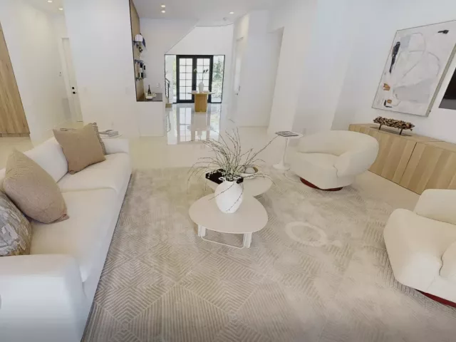 Продажа дома по адресу 451 NW 7th Avenue - фото 8916658