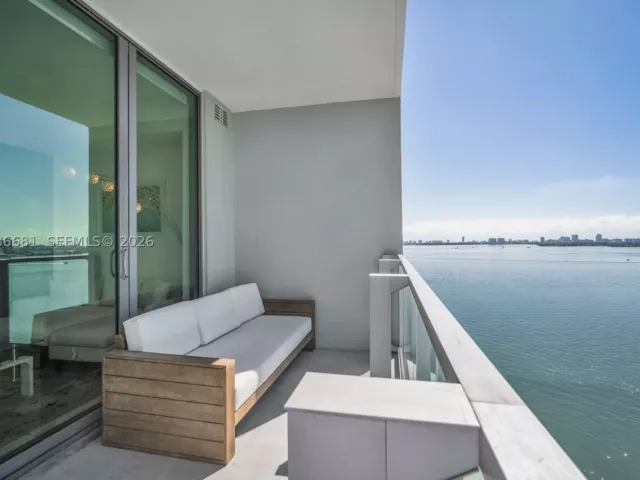 Продажа квартиры #1408 - фото 9264790