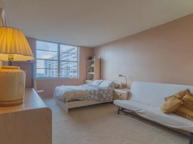 Продажа квартиры #1912 - фото 7594313