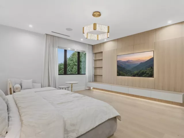 Продажа дома по адресу 274 NE 3rd Court - фото 9311052