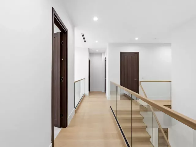 Продажа дома по адресу 274 NE 3rd Court - фото 9311079