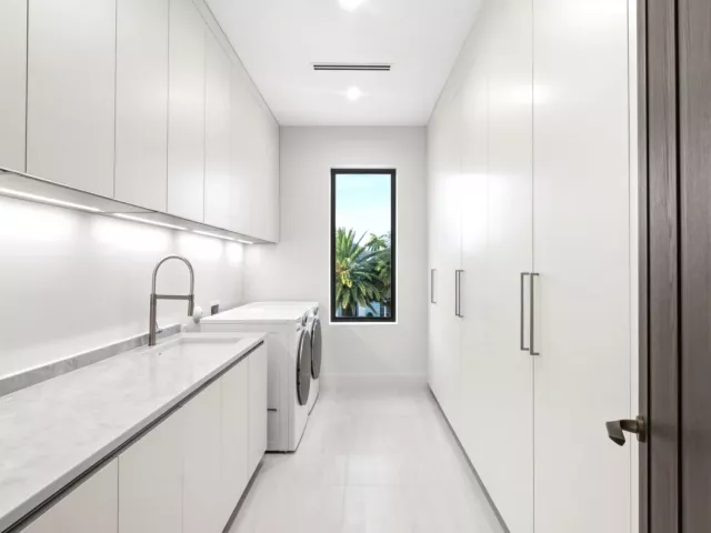Продажа дома по адресу 274 NE 3rd Court - фото 9311080