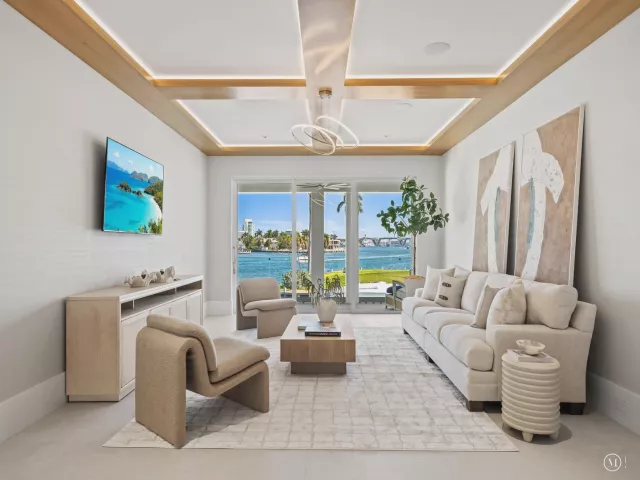 Продажа дома по адресу 1822 SE 9th Street - фото 8920834