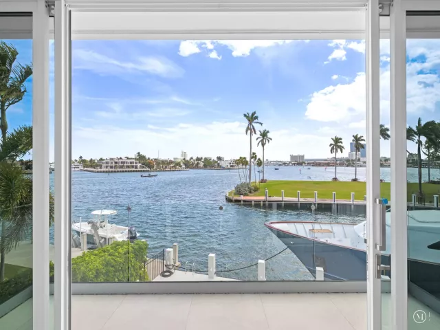 Продажа дома по адресу 1822 SE 9th Street - фото 8920836