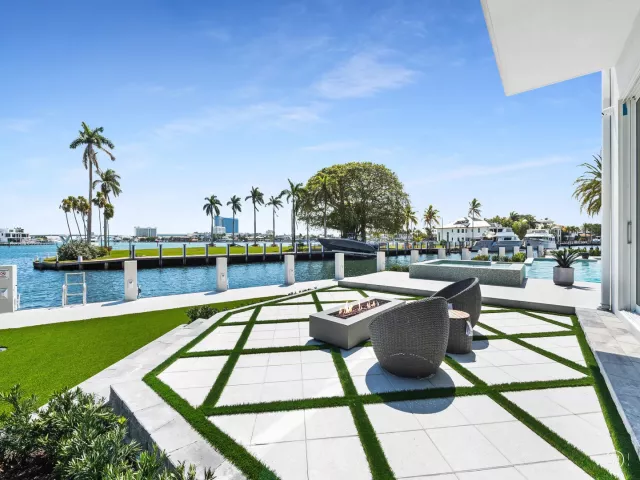 Продажа дома по адресу 1822 SE 9th Street - фото 8920838