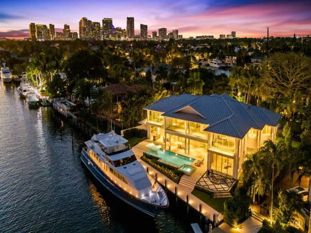 Продажа дома по адресу 1822 SE 9th Street - фото 8920822
