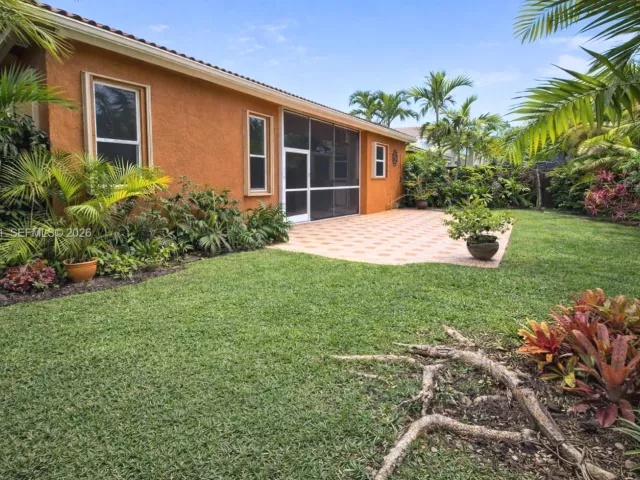 Продажа дома по адресу 1483 SE 22nd Ln - фото 7592193