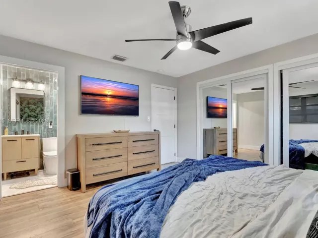 Продажа дома по адресу 3043 Hayes Street - фото 7592500