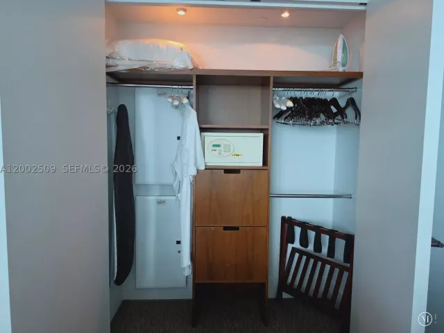Квартира в аренду номер1014 Legal 1004 Door - фото 9136521