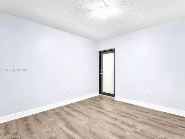 Продажа дома по адресу 10615 SW 129th Ct - фото 7657762