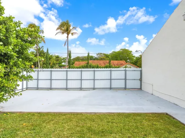 Продажа дома по адресу 11350 SW 30th St - фото 9008340