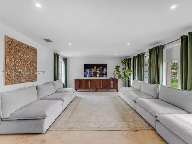 Продажа дома по адресу 11350 SW 30th St - фото 9008332